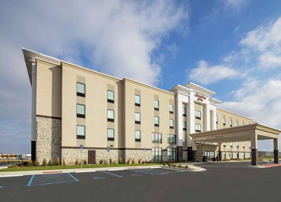 Hampton Inn Sikeston 1