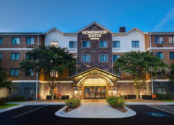 Staybridge Suites Newport News 1