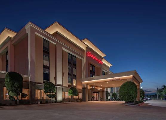 Hampton Inn Waco 1