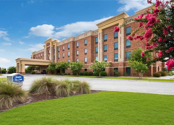 Hampton Inn & Suites Swansboro Near Camp Lejeune 1