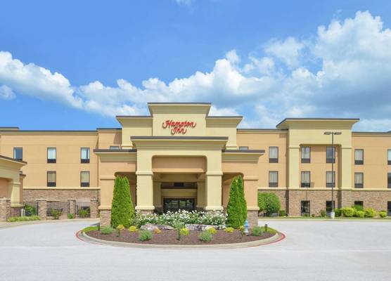 Hampton Inn Harrison 1