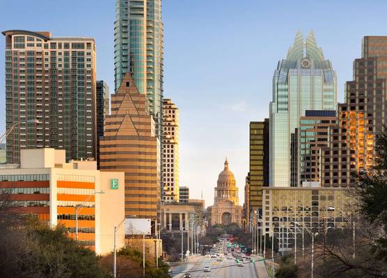 Embassy Suites Austin Downtown South Congress 1