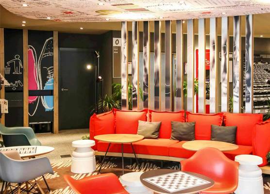 Ibis Irun 1