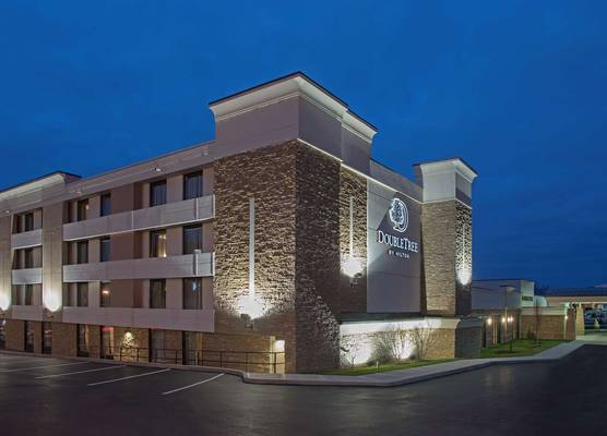 DoubleTree by Hilton Schenectady Downtown 1