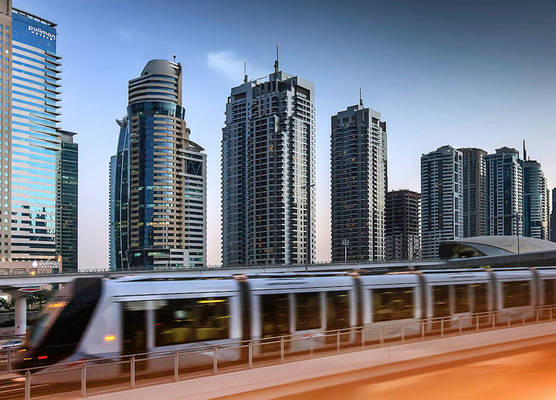 Pullman Dubai Jumeirah Lakes Towers 1