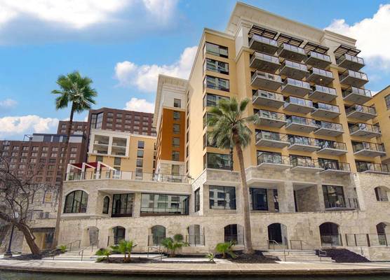 Hampton Inn & Suites on the San Antonio Riverwalk 1