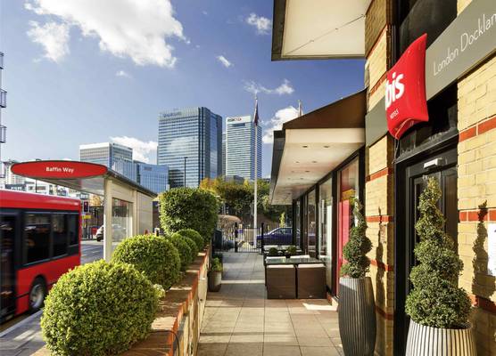 ibis London Docklands Canary Wharf 1