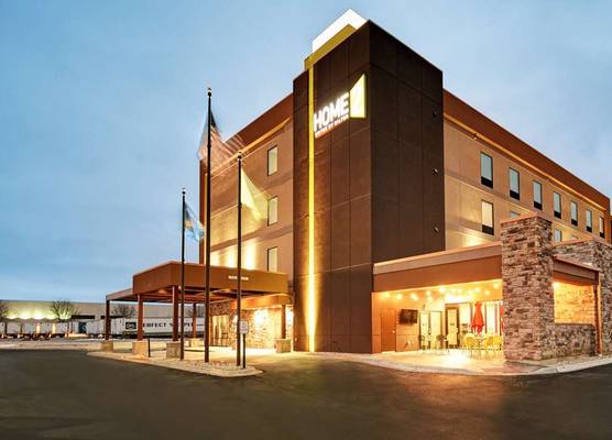 Home2 Suites By Hilton Beloit 1