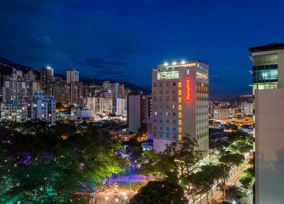 Hampton By Hilton Bucaramanga 1