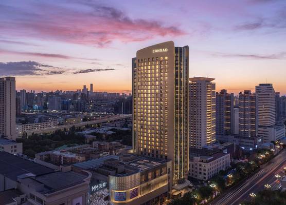 Conrad Urumqi 1