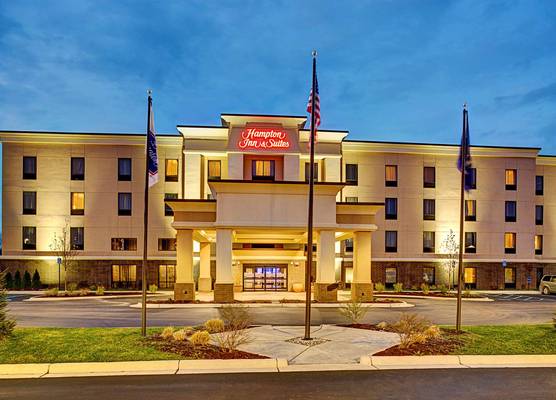 Hampton Inn & Suites Lansing West 1