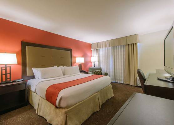Hotel MTK Mount Kisco 1