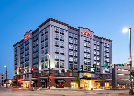 Hilton Garden Inn Omaha Downtown/Old Market Area 1