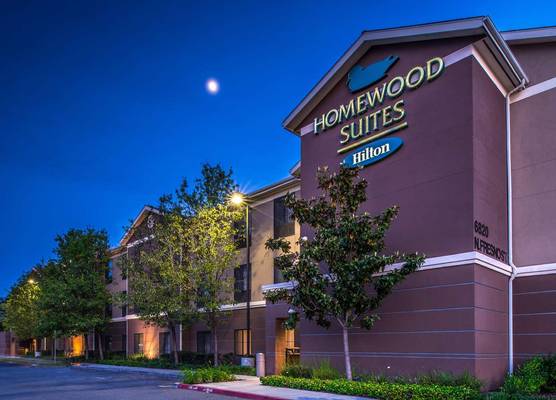 Homewood Suites by Hilton Fresno 1