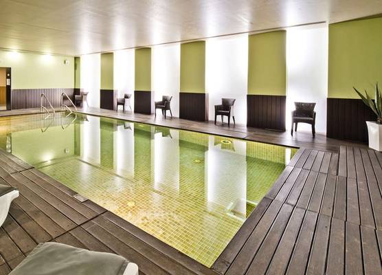 Golden Tulip Sao Joao Da Madeira Hotel 1