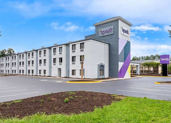 Spark by Hilton Augusta 1