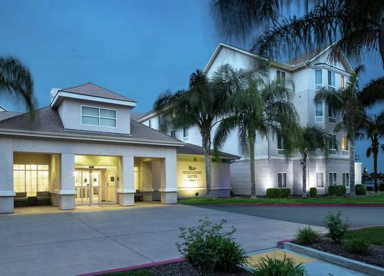 Homewood Suites by Hilton Fresno Airport/Clovis, CA 1