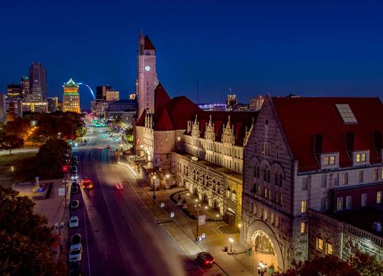 St. Louis Union Station Hotel, Curio Collection by Hilton 1