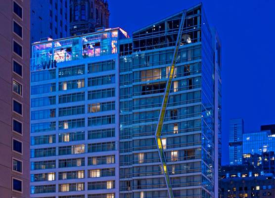 theWit Chicago, a Hilton Hotel 1