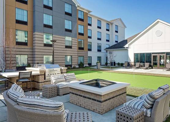 Homewood Suites By Hilton Ronkonkoma 1