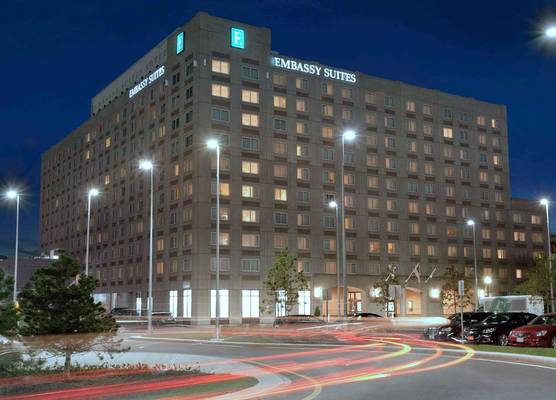 Embassy Suites Boston at Logan Airport 1