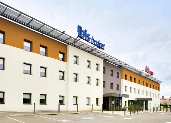 ibis budget Montceau les Mines 1