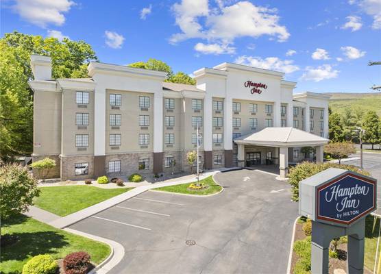 Hampton Inn Salem, VA 1