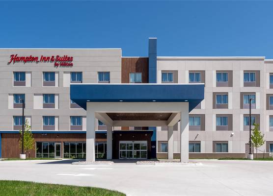 Hampton Inn & Suites Cadillac 1