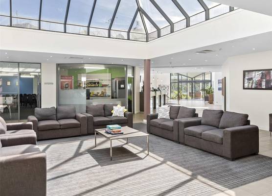 ibis Styles Canberra Eagle Hawk 1