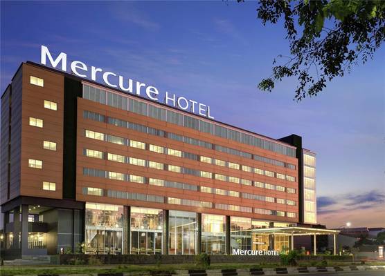 Mercure Makassar Nexa Pettarani 1