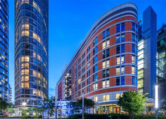 Radisson Blu Hotel, London Canary Wharf East 1
