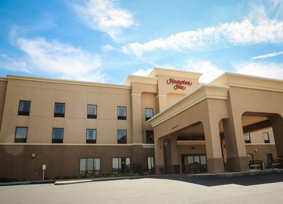 Hampton Inn Morehead 1