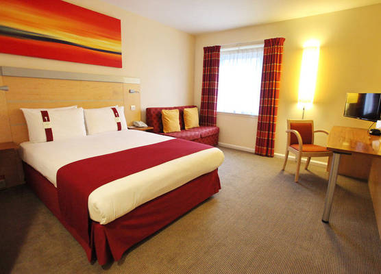 Holiday Inn Express BIRMINGHAM - REDDITCH by IHG 1