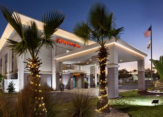 Hampton Inn Waycross 1