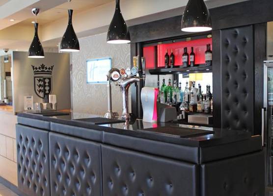 Holiday Inn Express CHESTER - RACECOURSE by IHG 1