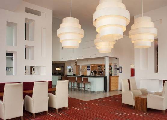 Holiday Inn Express LEEDS CITY CENTRE - ARMOURIES by IHG 1