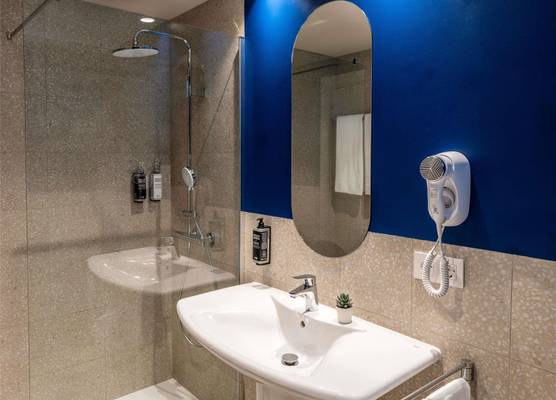 Ibis Styles Zaragoza Centro 1
