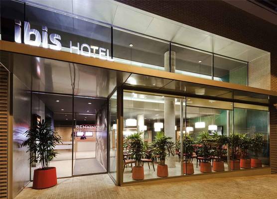 Ibis Barcelona Centro (Sagrada Familia) 1