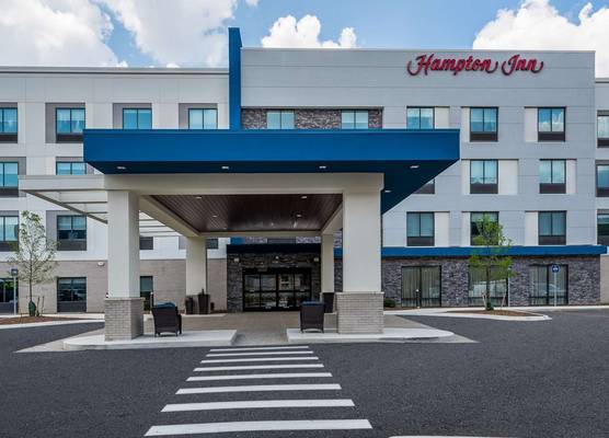 Hampton Inn by Hilton Detroit Southfield 1