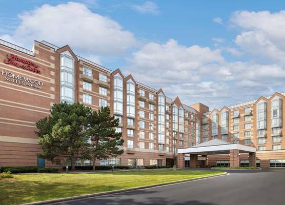 Hampton Inn & Suites Downers Grove Chicago 1