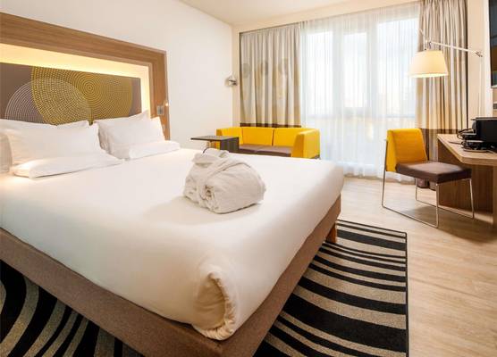 Novotel London Blackfriars 1