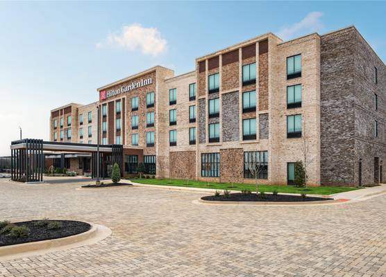 Hilton Garden Inn Perry 1
