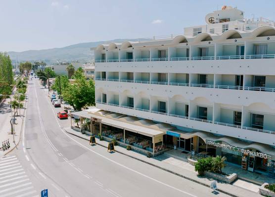 Zephyros Hotel 1