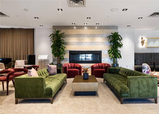 DoubleTree by Hilton Fairfield 1
