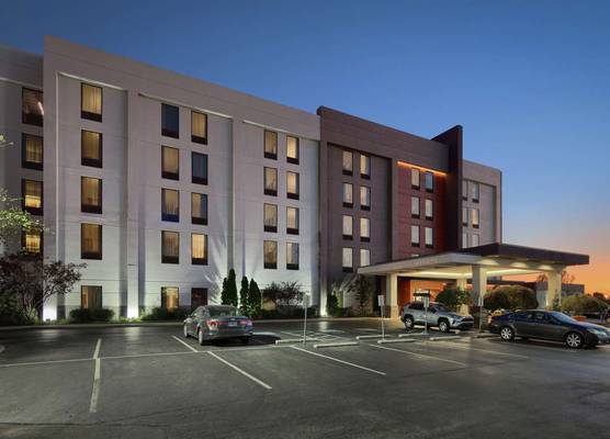 Hampton Inn Louisville-Northeast 1