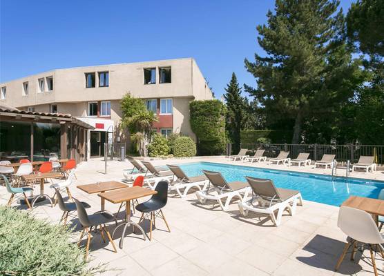 ibis Avignon Sud 1