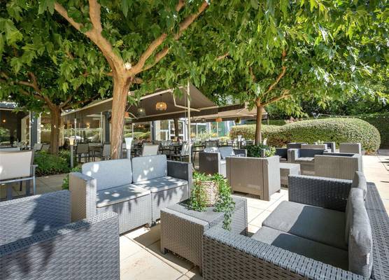 Mercure Cavaillon 1