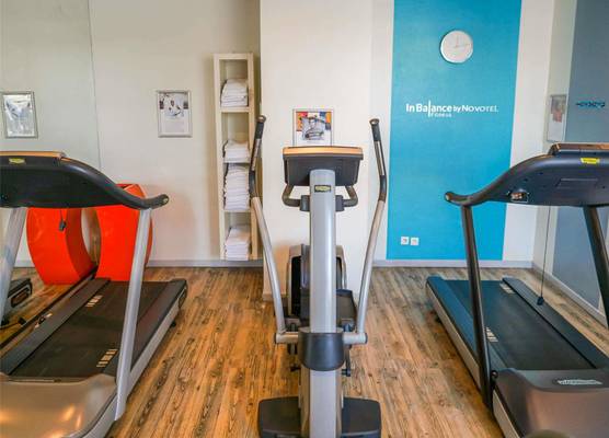 Novotel Suites Paris Montreuil Vincennes 1