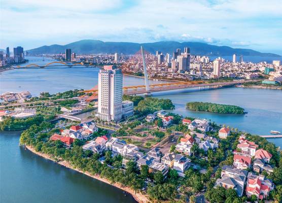 Grand Mercure Danang 1