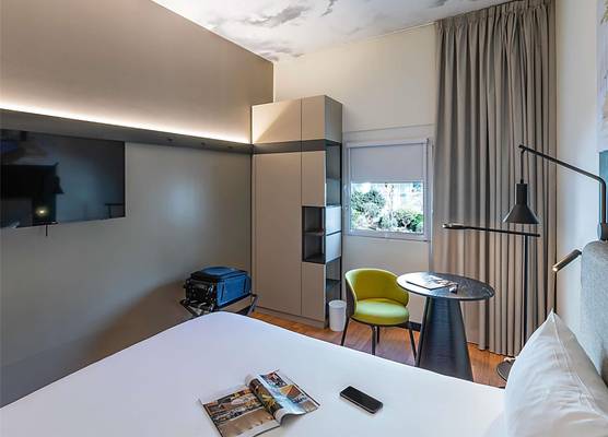 Hotel Ibis Lisboa Parque das Nações 1